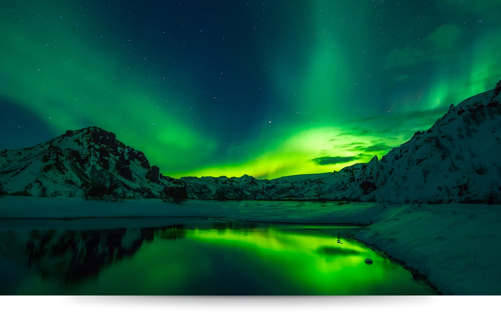 Islanda_Reykjavik_Circolo d’Oro_Sud est dell’Islanda_ Geysir_spiaggia nera di Dyrholaey_le cascate Skogafoss_ le cascate Seljalandsfoss_vulcano Eyjafjallajökull_Laguna Blu_Parco Nazionale Thingvellir_Progetto Colombo_Tour Operator_volo dall'Italia incluso_pernotto e colazione_visite guidate