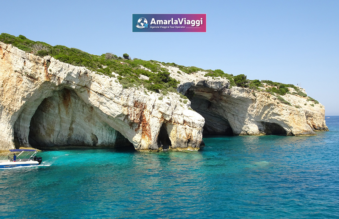 Parga-Grecia-Traghetto da Bari-appartamento-mare cristallino-estate in Grecia-AmarlaViaggi Tour Operator_10 Parga con Amarlaviaggi