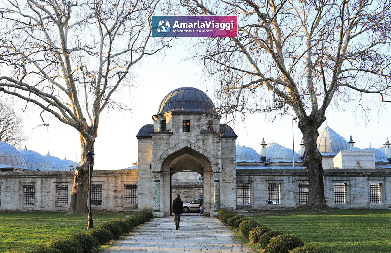 Tour Turchia Tour Turchia_moscha blu_Istanbul_Izmir_efeso_Pamukkale_Konya_Cappadocia_Ankara_AmarlaViaggi_Tour_operator