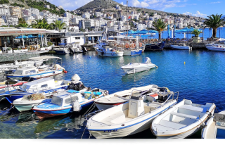 Saranda con Amarlaviagi